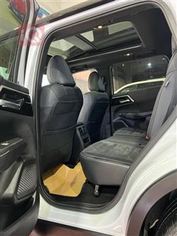 ميتسوبيشي اوتلاندر